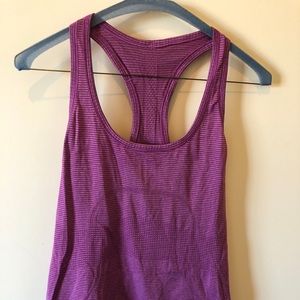 Lululemon Razorback tank